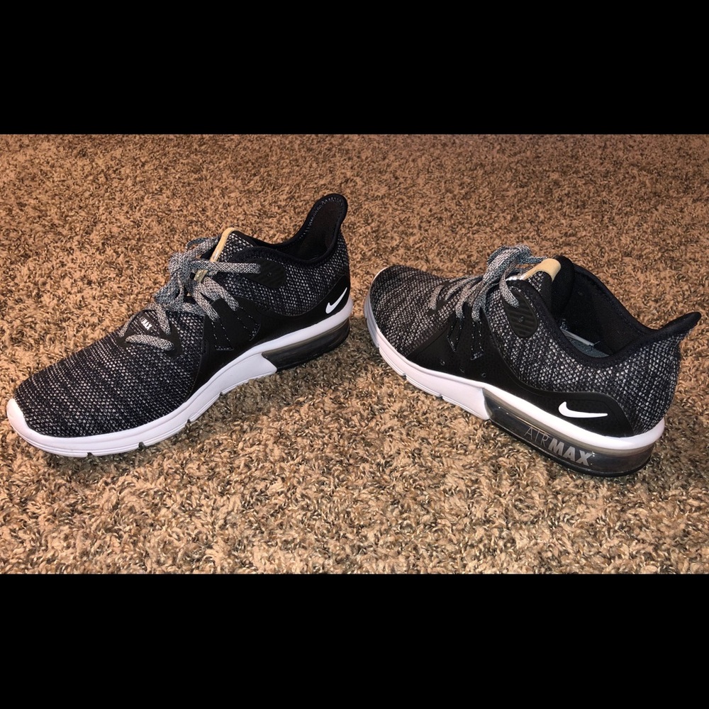 Nike air max